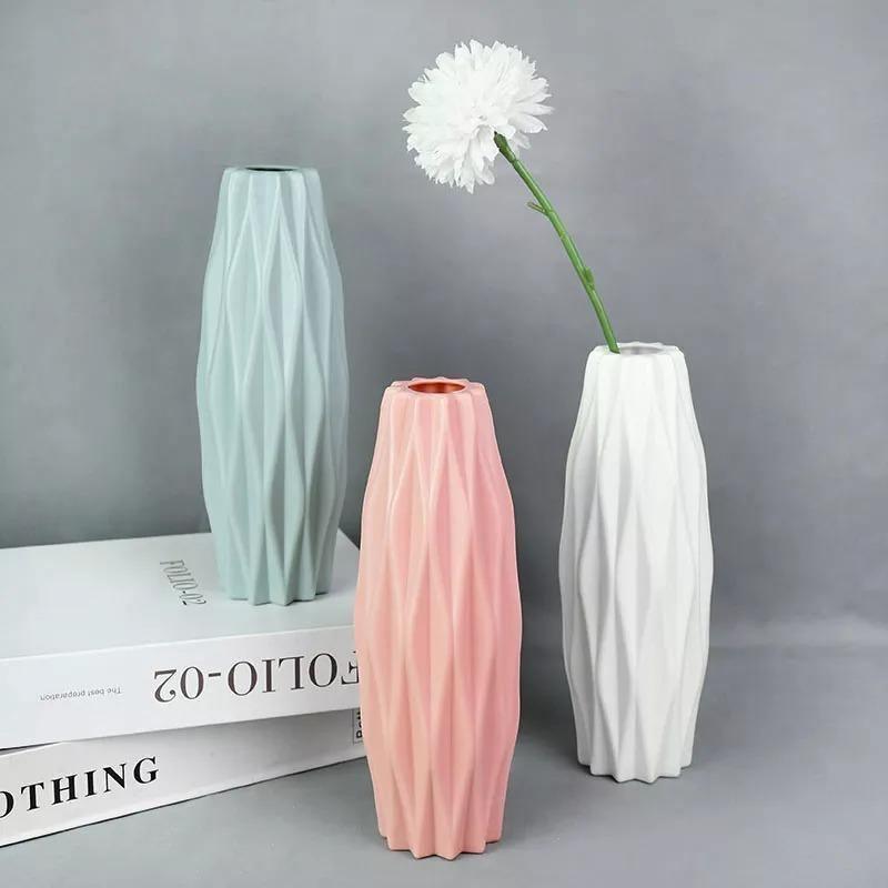 Geometric Narrow Flower Vase