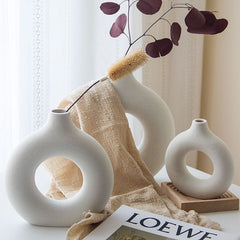 Nordic Circular Hollow Ceramic Vase Donut